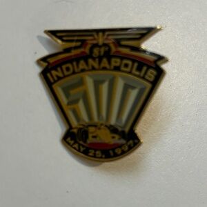 Indy 500 Pin